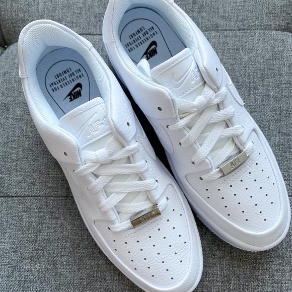 🤍 Nike Air Force 1 Sage Low white leather shoes - Picture 4 of 4